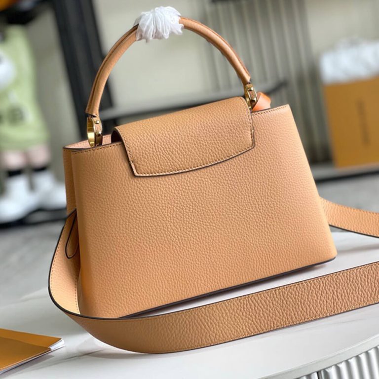 LV  Capucines MM